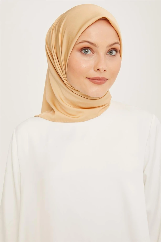 Armine Sport Düz Fon Eşarp